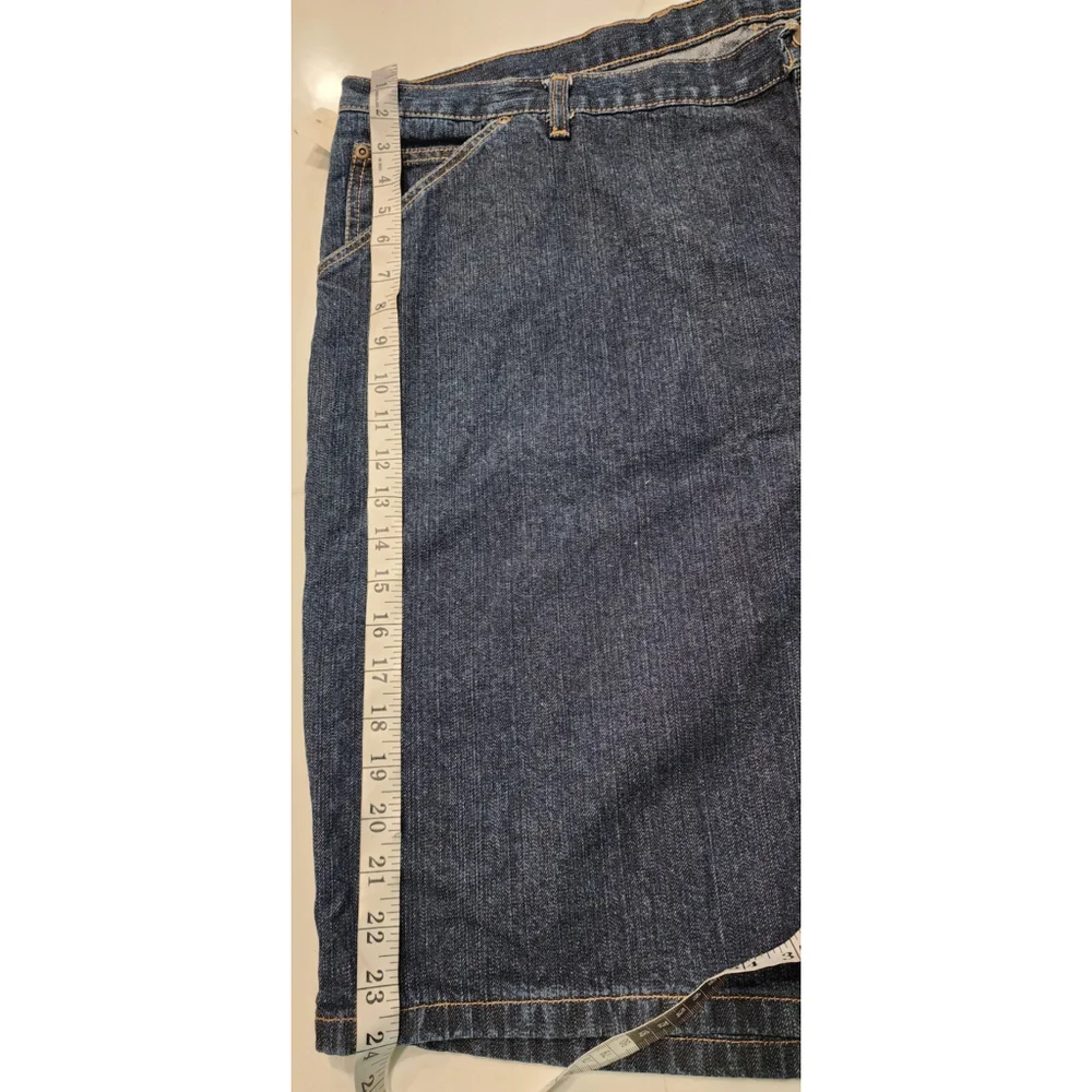 Men's Bullseye Blue Denim Relaxed Fit Carpenter Jeans Shorts Size 48 NWT